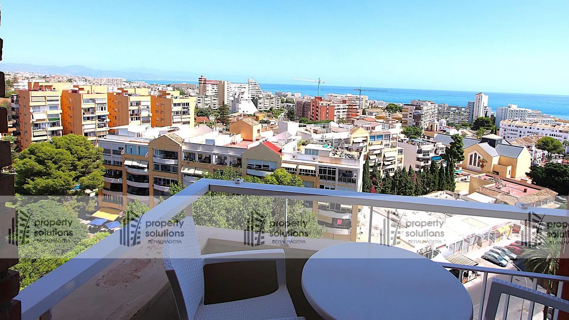 1017 Iris Apartamento - Vista Al Mar - Cerca De Tren, Restaurantes Y Tiendas - Playa A 10 Minutos Caminando Benalmadena
